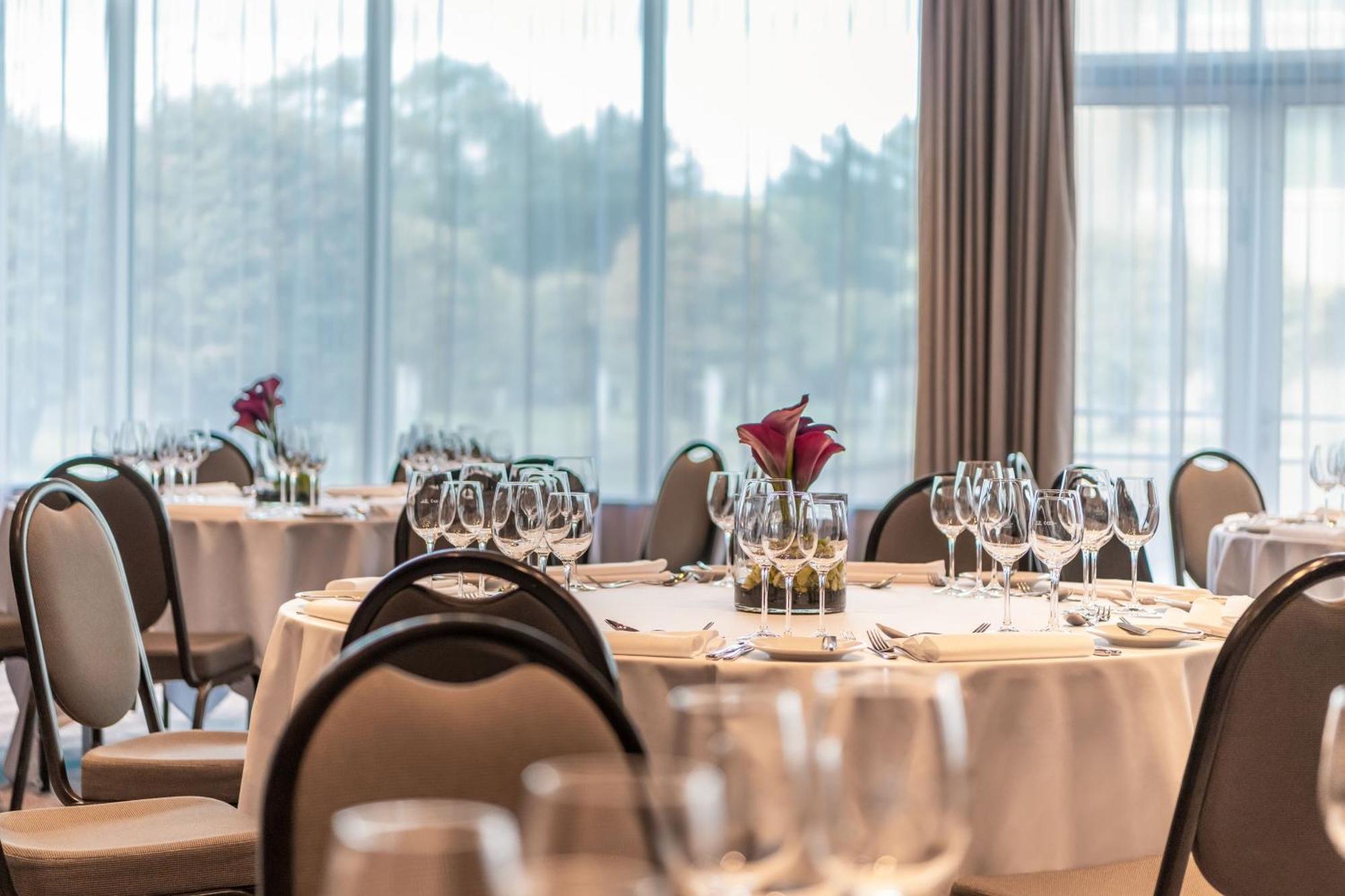 慕尼黑威斯汀大酒店 外观 照片 The ballroom at the hotel