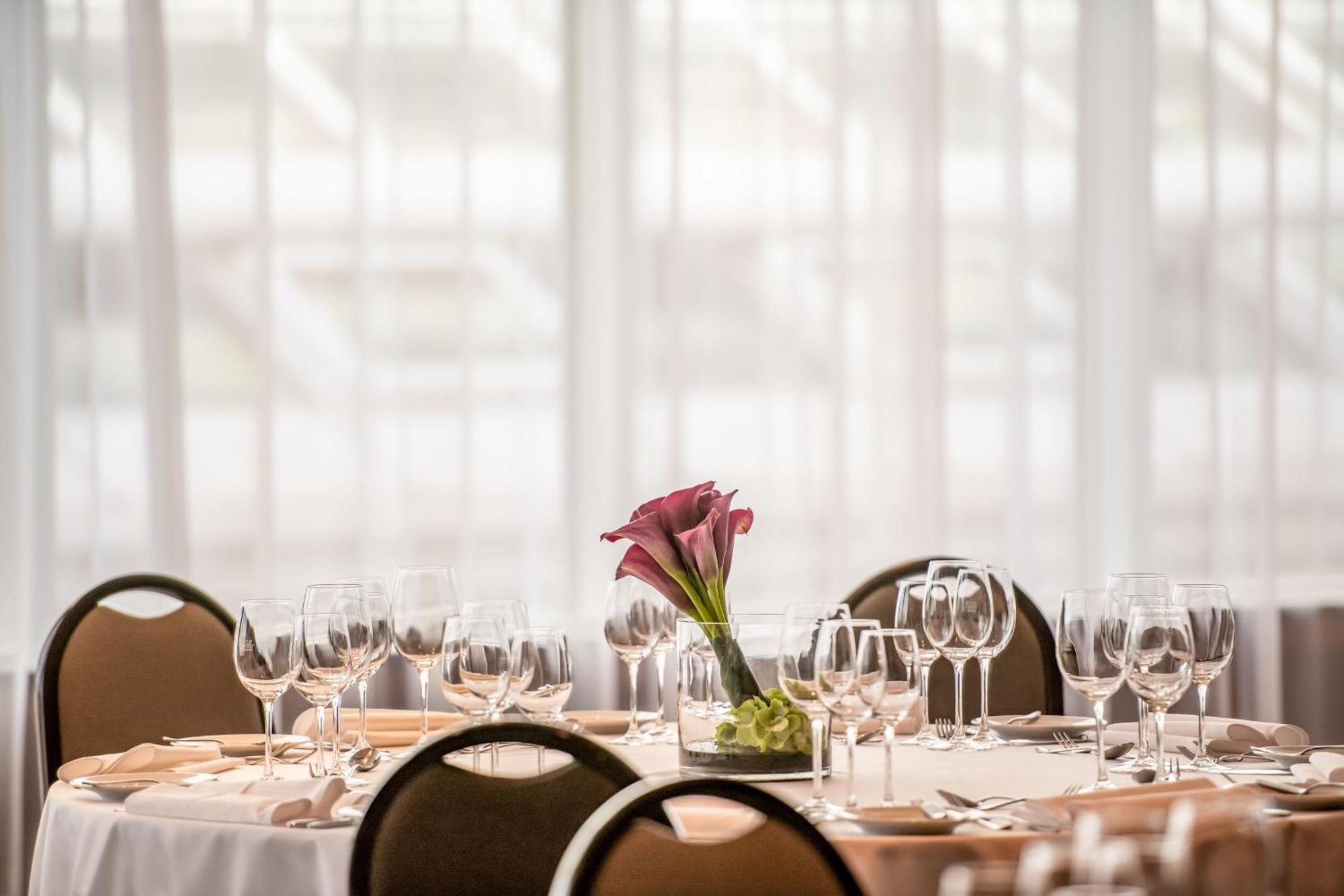 慕尼黑威斯汀大酒店 外观 照片 The ballroom at the hotel